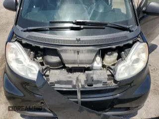 2009 Smart fortwo Passion with VIN WMEEK31X99K296913, listed as a Copart auction lot 61491365 with 93,211 mi miles and Salvage title. Bid and sale history available at DreamBid. Image 11.