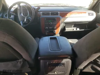 2009 Chevrolet Suburban LT w/1LT with VIN 1GNFK26389R272863, listed as a Copart auction lot 78642574 with 204,638 mi miles and Salvage Title. Bid and sale history available at carsss.com. Image 8.