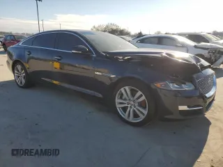 2017 Jaguar XJ with VIN SAJWJ2GD2H8W08337, listed as a Copart auction lot 44454715 with 89,424 mi miles and Salvage Title. Bid and sale history available at carsss.com. Image 4.