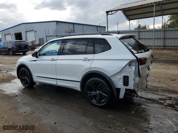 2023 Volkswagen Tiguan SE R-Line Black with VIN 3VV8B7AX7PM076826, listed as a Copart auction lot 78184004 with 14,076 mi miles and Salvage Title. Bid and sale history available at carsss.com. Image 2.