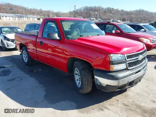2006 Chevrolet Silverado 1500 Work Truck with VIN 3GCEC14X26G251343, listed as a IAAI auction lot 41665402 with 141,467 mi miles. Bid and sale history available at carsss.com. Image 1.