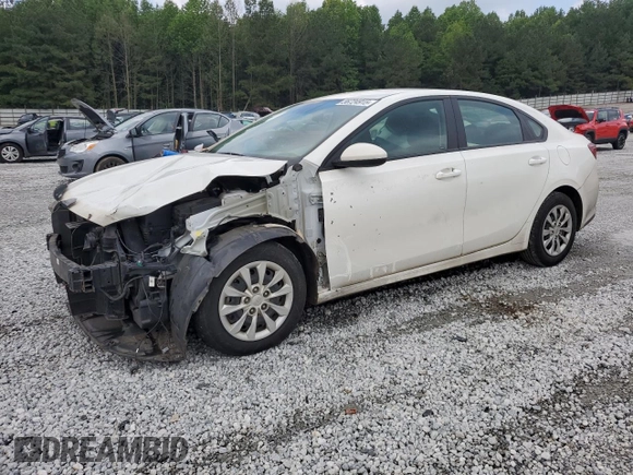 2021 Kia Forte LXS with VIN 3KPF24AD3ME323226, listed as a Copart auction lot 56724915 with 80,705 mi miles and Salvage title. Bid and sale history available at DreamBid. Image 1.