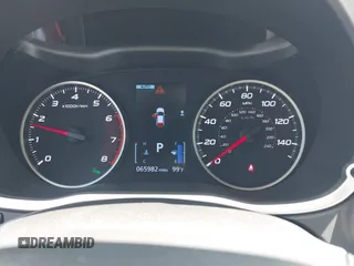 2018 Mitsubishi Eclipse Cross SE z VIN JA4AT5AA5JZ039030, wystawiony jako IAAI lot #42421884 z przebiegiem 65 982 mil mil oraz . Historia ofert i sprzedaży dostępna na DreamBid. Obrazek 7.