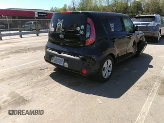 2016 Kia Soul with VIN KNDJN2A23G7357286, listed as a IAAI auction lot 41996883 with 91,008 mi miles. Bid and sale history available at carsss.com. Image 4.