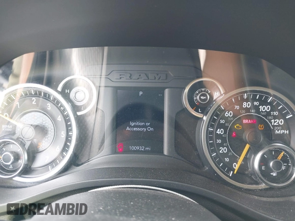 2020 Ram 1500 Tradesman with VIN 1C6RRFCG2LN354528, listed as a IAAI auction lot 42050912 with 100,932 mi miles and . Bid and sale history available at DreamBid. Image 7.