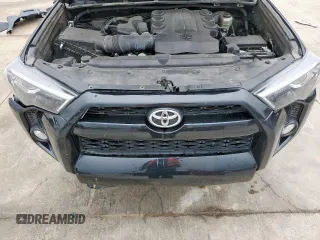 2019 Toyota 4Runner SR5 с VIN JTEZU5JR4K5210575, выставлен на аукционе Copart как лот 51794265 с пробегом 123 089 миль миль и Списание • Salvage title. История ставок и продаж доступна на DreamBid. Изображение 14.