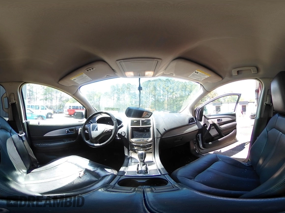 2012 Lincoln MKX with VIN 2LMDJ6JK8CBL03189, listed as a IAAI auction lot 42039099 with 202,689 mi miles. Bid and sale history available at carsss.com. Image 18.