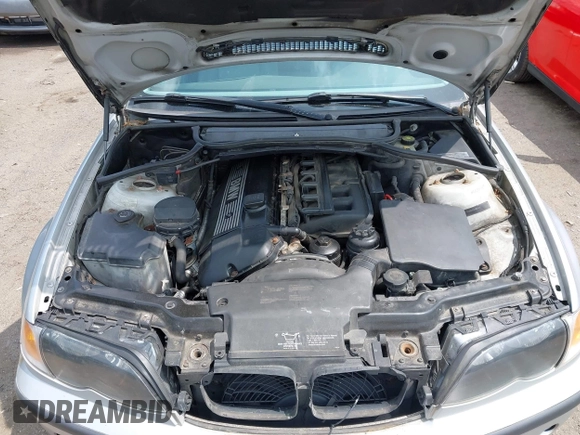 2002 BMW 3 Series 325xi with VIN WBAEP33422PF00009, listed as a IAAI auction lot 42371590 with 361,936 mi miles and . Bid and sale history available at DreamBid. Image 10.