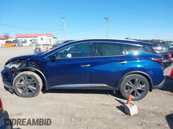 2020 Nissan Murano Platinum z VIN 5N1AZ2DS7LN142494, wystawiony jako IAAI lot #41747873 z przebiegiem 36 520 mil mil oraz . Historia ofert i sprzedaży dostępna na DreamBid. Obrazek 14.