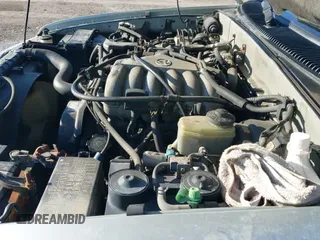 1999 Toyota 4Runner SR5 z VIN JT3HN86RXX0226022, wystawiony jako IAAI lot #43313922 z przebiegiem 286 799 mil mil oraz . Historia ofert i sprzedaży dostępna na DreamBid. Obrazek 12.