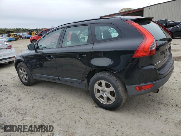 2010 Volvo XC60 3.2L with VIN YV4960DL0A2053844, listed as a Copart auction lot 52513995 with 231,804 mi miles and Salvage Title. Bid and sale history available at carsss.com. Image 2.