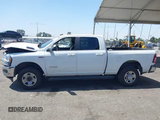 2019 Ram 2500 Big Horn with VIN 3C6UR5DJ4KG519811, listed as a IAAI auction lot 42643850 with 255,461 mi miles and . Bid and sale history available at DreamBid. Image 15.