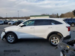 2023 Kia Sorento LX with VIN 5XYRGDLC1PG210241, listed as a Copart auction lot 46866725 with 28,960 mi miles and Clean Title. Bid and sale history available at carsss.com. Image 2.
