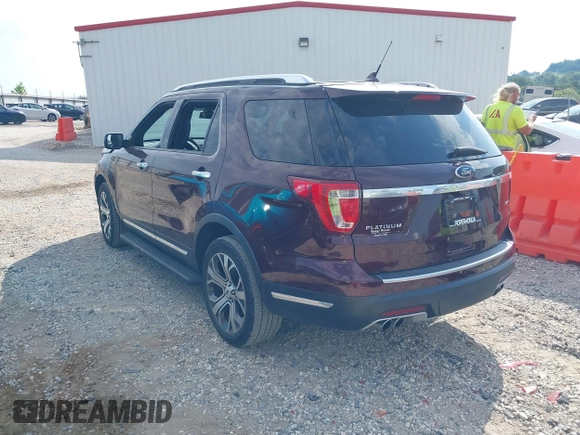 2018 Ford Explorer Platinum with VIN 1FM5K8HT7JGA52887, listed as a IAAI auction lot 40377025 with 92,577 mi miles. Bid and sale history available at carsss.com. Image 3.