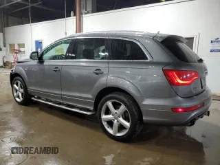 2015 Audi Q7 3.0T S line Prestige with VIN WA1DGAFE0FD025644, listed as a Copart auction lot 47640805 with 105,644 mi miles and Salvage Title. Bid and sale history available at carsss.com. Image 2.