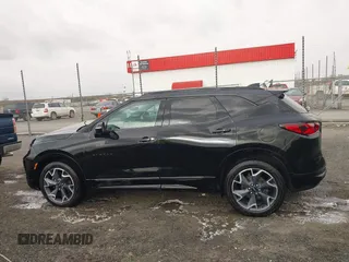 2020 Chevrolet Blazer RS z VIN 3GNKBERS4LS647266, wystawiony jako IAAI lot #41830369 z przebiegiem 79 098 mil mil oraz . Historia ofert i sprzedaży dostępna na DreamBid. Obrazek 14.