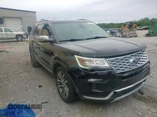 2018 Ford Explorer Platinum z VIN 1FM5K8HT9JGB29209, wystawiony jako Copart lot #58173395 z przebiegiem 137 640 mil mil oraz Szkoda całkowita • Salvage title. Historia ofert i sprzedaży dostępna na DreamBid. Obrazek 14.