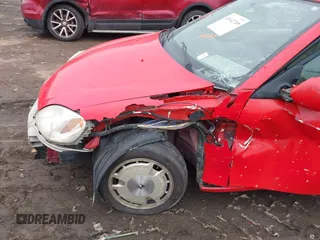 2005 Honda Insight z VIN JHMZE14725S000209, wystawiony jako IAAI lot #41542749 z przebiegiem 134 058 mil mil oraz . Historia ofert i sprzedaży dostępna na DreamBid. Obrazek 6.