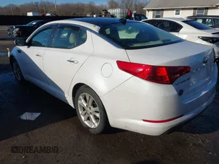 2013 Kia Optima EX with VIN 5XXGN4A70DG228426, listed as a IAAI auction lot 41498343 with 146,592 mi miles. Bid and sale history available at carsss.com. Image 3.
