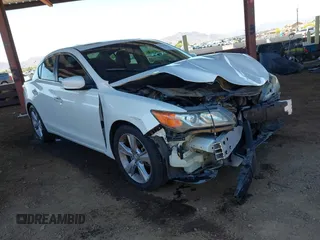 2014 Acura ILX z VIN 19VDE1F34EE015196, wystawiony jako IAAI lot #42107681 z przebiegiem 69 789 mil mil oraz . Historia ofert i sprzedaży dostępna na DreamBid. Obrazek 1.