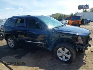 2013 Jeep Grand Cherokee Laredo with VIN 1C4RJEAG9DC621061, listed as a IAAI auction lot 41846537 with 107,264 mi miles. Bid and sale history available at carsss.com. Image 14.