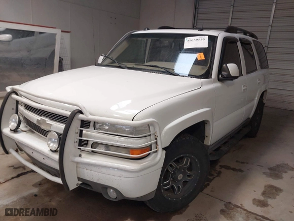 2005 Chevrolet Tahoe Z71 with VIN 1GNEC13TX5R173365, listed as a IAAI auction lot 41630555 with 188,675 mi miles. Bid and sale history available at carsss.com. Image 18.