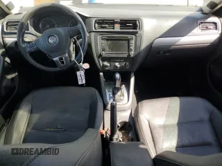 2012 Volkswagen Jetta TDI w/Premium с VIN 3VWLL7AJ0CM339246, выставлен на аукционе Copart как лот 46921225 с пробегом Не указан миль и Списание • Salvage title. История ставок и продаж доступна на DreamBid. Изображение 8.