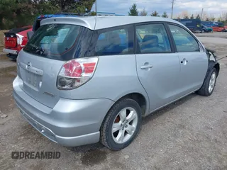 2005 Toyota Matrix STD with VIN 2T1KR30E85C436944, listed as a IAAI auction lot 41985304 with 295,745 mi miles. Bid and sale history available at carsss.com. Image 4.