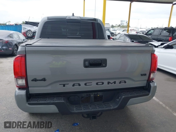 2021 Toyota Tacoma SR z VIN 5TFCZ5AN5MX281428, wystawiony jako IAAI lot #41893437 z przebiegiem 36 204 mil mil oraz . Historia ofert i sprzedaży dostępna na DreamBid. Obrazek 16.