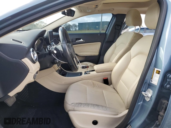 2015 Mercedes-Benz GLA 250 z VIN WDCTG4GB3FJ087218, wystawiony jako Copart lot #79480064 z przebiegiem 113 235 mil mil oraz Szkoda całkowita • Salvage title. Historia ofert i sprzedaży dostępna na DreamBid. Obrazek 7.