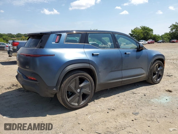 2023 Fisker Ocean One z VIN VCF1ZBU20PG004357, wystawiony jako Copart lot #64479144 z przebiegiem 7300 mil mil oraz Szkody całkowita. Historia ofert i sprzedaży dostępna na DreamBid. Obrazek 3.