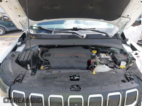 2022 Jeep Compass Latitude Lux with VIN 3C4NJDFB7NT112307, listed as a IAAI auction lot 42330292 with 77,240 mi miles and . Bid and sale history available at DreamBid. Image 10.