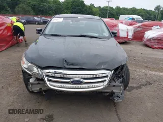 2010 Ford Taurus SHO with VIN 1FAHP2KT7AG132561, listed as a IAAI auction lot 31602484 with 118,333 mi miles and . Bid and sale history available at DreamBid. Image 13.