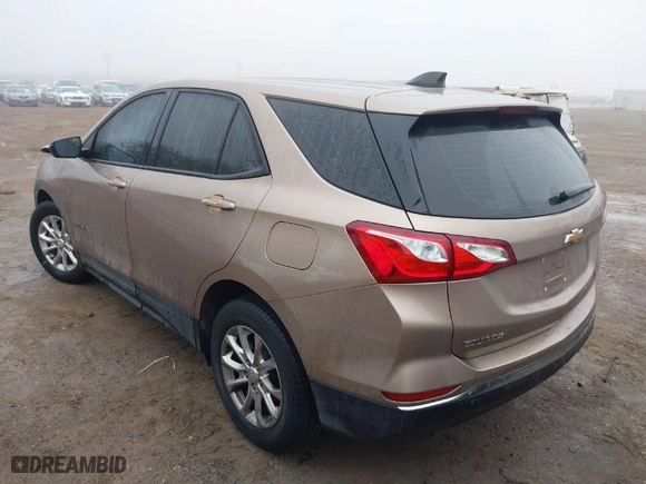 2018 Chevrolet Equinox LS with VIN 2GNAXHEVXJ6321949, listed as a IAAI auction lot 41435985 with 76,007 mi miles. Bid and sale history available at carsss.com. Image 3.