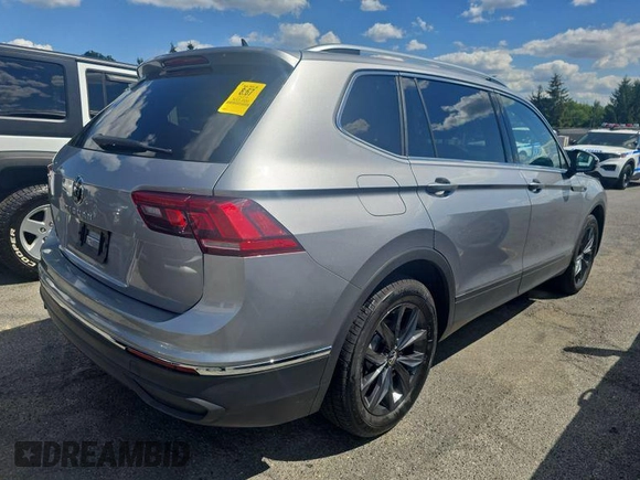 2024 Volkswagen Tiguan SE с VIN 3VV3B7AX4RM084914, выставлен на аукционе IAAI как лот 42808980 с пробегом 33 888 миль миль и . История ставок и продаж доступна на DreamBid. Изображение 4.