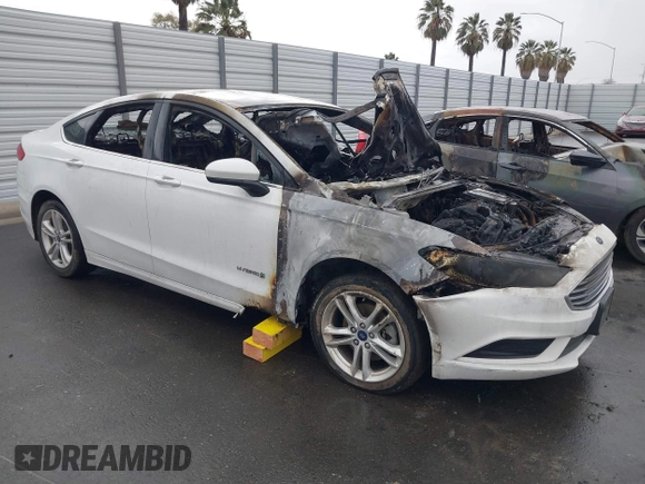 2018 Ford Fusion SE with VIN 3FA6P0LU1JR268602, listed as a IAAI auction lot 41804732 with Not Provided miles and . Bid and sale history available at DreamBid. Image 1.