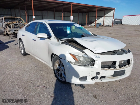 2012 Nissan Maxima 3.5 SV with VIN 1N4AA5AP9CC827871, listed as a IAAI auction lot 41211754 with 122,921 mi miles. Bid and sale history available at carsss.com. Image 1.