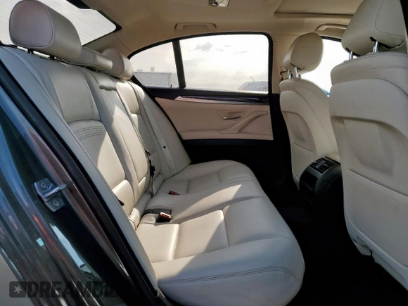 2014 BMW 5 Series 535i with VIN WBA5B1C5XED480073, listed as a Copart auction lot 50548555 with 101,179 mi miles and Clean Title. Bid and sale history available at carsss.com. Image 10.