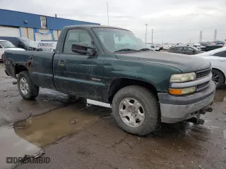 2002 Chevrolet Silverado 1500 LS with VIN 1GCEK14T22Z241762, listed as a Copart auction lot 43076875 with 224,844 mi miles and Clean Title. Bid and sale history available at carsss.com. Image 4.