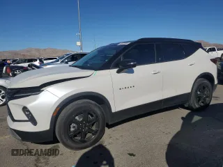 2024 Chevrolet Blazer LT с VIN 3GNKBDR4XRS226026, выставлен на аукционе Copart как лот 85322694 с пробегом 4 581 миль миль и Списание • Salvage title. История ставок и продаж доступна на DreamBid. Изображение 1.