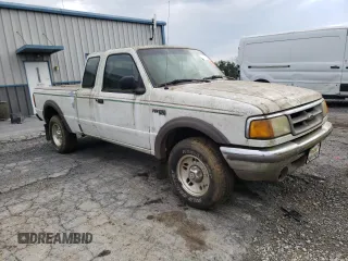 1997 Ford Ranger XLT with VIN 1FTCR15X0VTA91971, listed as a Copart auction lot 65401285 with 160,875 mi miles and Clean title. Bid and sale history available at DreamBid. Image 4.