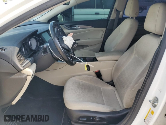 2018 Buick Regal Preferred with VIN W04GL6SX8J1133551, listed as a Copart auction lot 55338635 with 155,299 mi miles and Salvage title. Bid and sale history available at DreamBid. Image 7.