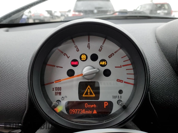 2013 MINI Countryman S with VIN WMWZC3C54DWP24877, listed as a Copart auction lot 53583655 with 97,734 mi miles and Salvage title. Bid and sale history available at DreamBid. Image 9.