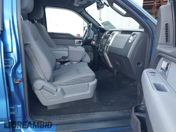 2011 Ford F-150 XL z VIN 1FTFW1EF3BFC61506, wystawiony jako IAAI lot #42455981 z przebiegiem 172 874 mil mil oraz . Historia ofert i sprzedaży dostępna na DreamBid. Obrazek 5.