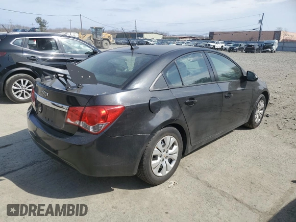 2014 Chevrolet Cruze LS with VIN 1G1PA5SG7E7256100, listed as a Copart auction lot 49210465 with Not Provided miles and Salvage Title. Bid and sale history available at carsss.com. Image 3.
