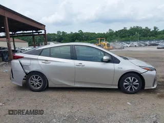 2017 Toyota Prius Plus with VIN JTDKARFPXH3047335, listed as a IAAI auction lot 42586797 with 120,166 mi miles and . Bid and sale history available at DreamBid. Image 13.