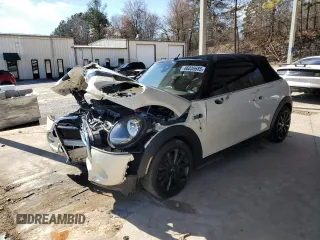 2019 MINI Convertible Cooper S with VIN WMWWG9C56K3E40324, listed as a Copart auction lot 46036685 with 25,375 mi miles and Salvage Title. Bid and sale history available at carsss.com. Image 1.