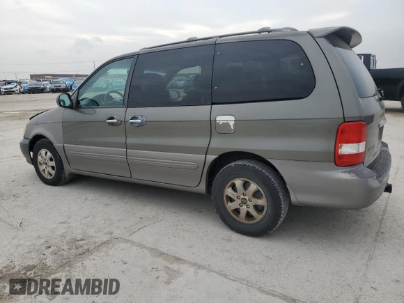 2005 Kia Sedona LX with VIN KNDUP132656679325, listed as a Copart auction lot 47759705 with 143,980 mi miles and Salvage Title. Bid and sale history available at carsss.com. Image 2.