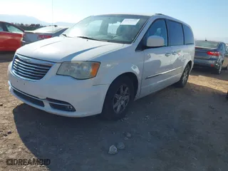 2011 Chrysler Town & Country Touring with VIN 2A4RR5DG3BR650252, listed as a IAAI auction lot 41478996 with 150,570 mi miles. Bid and sale history available at carsss.com. Image 6.