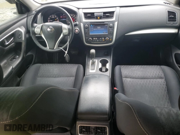 2017 Nissan Altima SV z VIN 1N4AL3AP8HC283319, wystawiony jako Copart lot #57841495 z przebiegiem 50 214 mil mil oraz Szkoda całkowita • Salvage title. Historia ofert i sprzedaży dostępna na DreamBid. Obrazek 8.